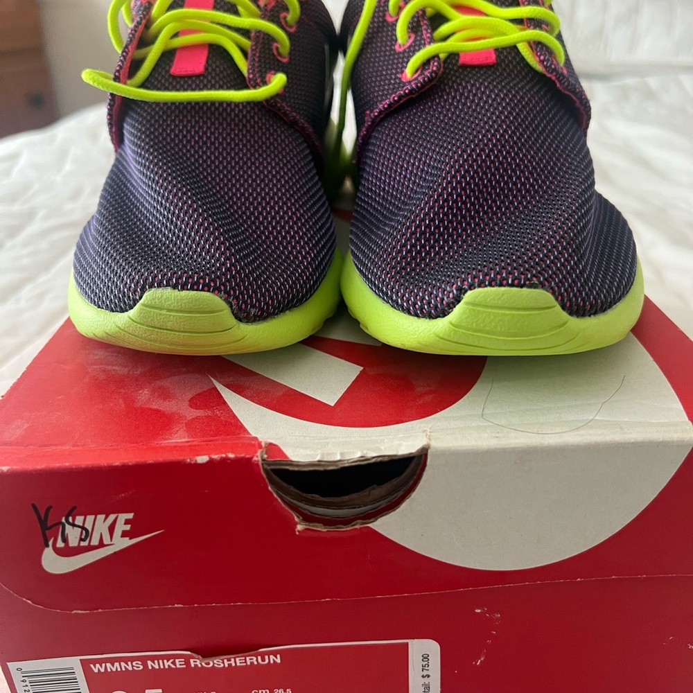 Nike Women's Sneakers - Neon Green and Pink